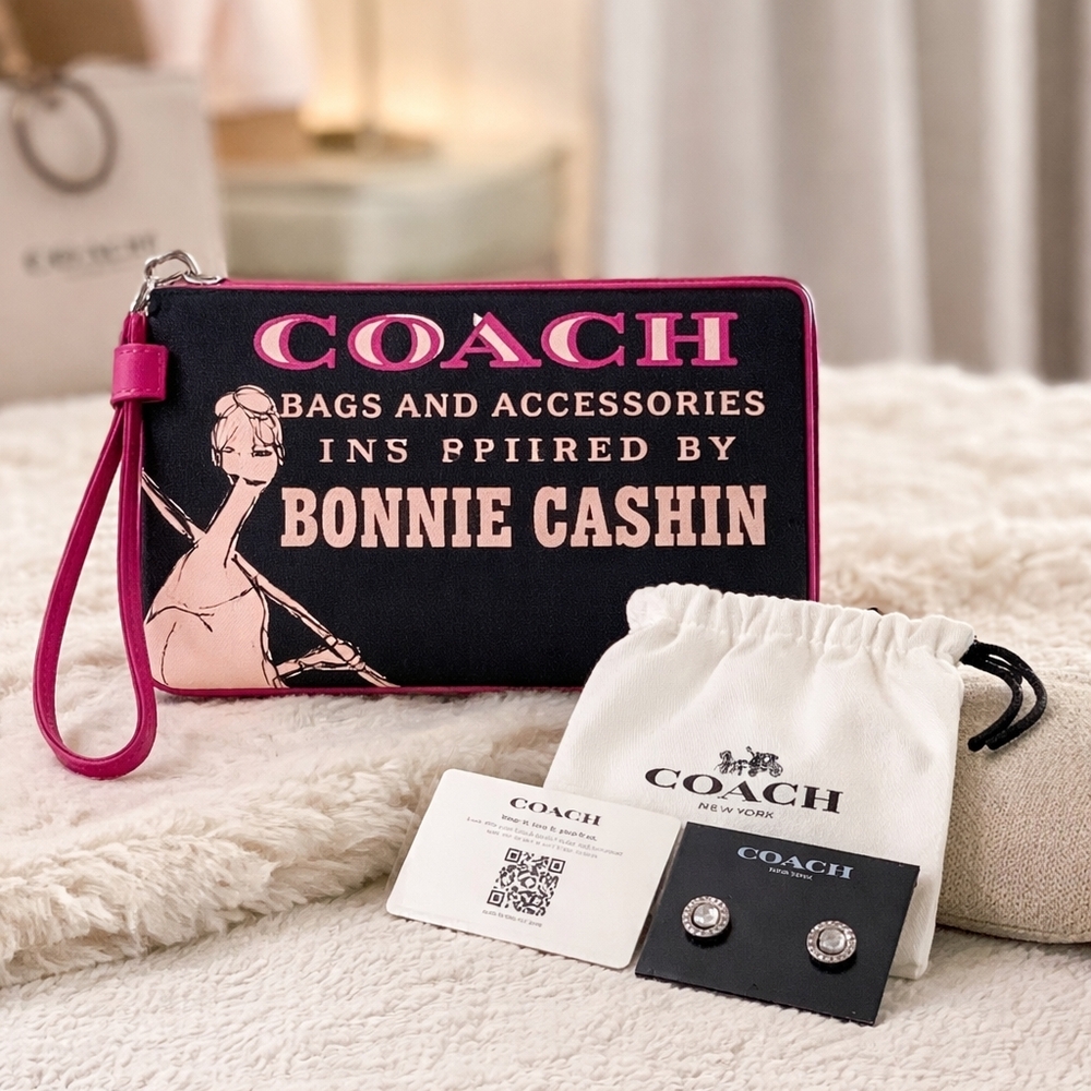 Coach Kiss Lock Bonnie Cashin Graphic Wristlet NWOT With NWT Coach Earings